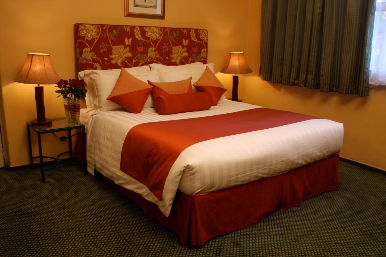 Crossroads Hotel Lilongwe Ngoại thất bức ảnh