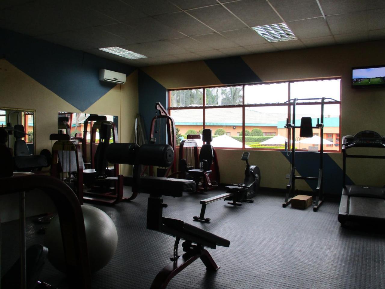 Crossroads Hotel Lilongwe Ngoại thất bức ảnh